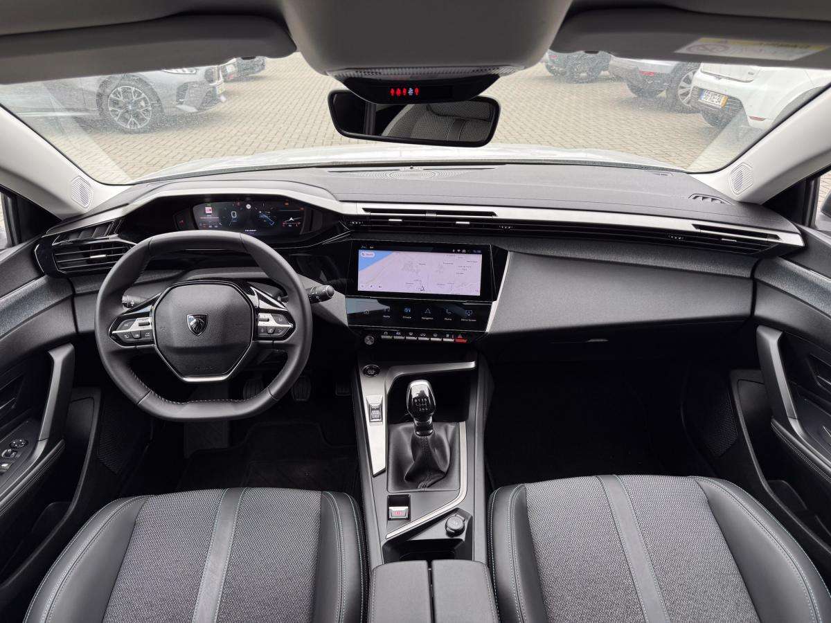 peugeot-308-2024-gasolina-1199cc