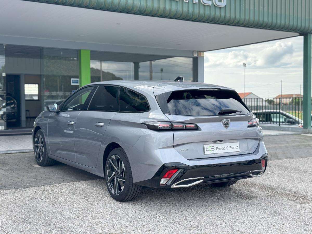 peugeot-308-sw-2024-gasolina-1199cc