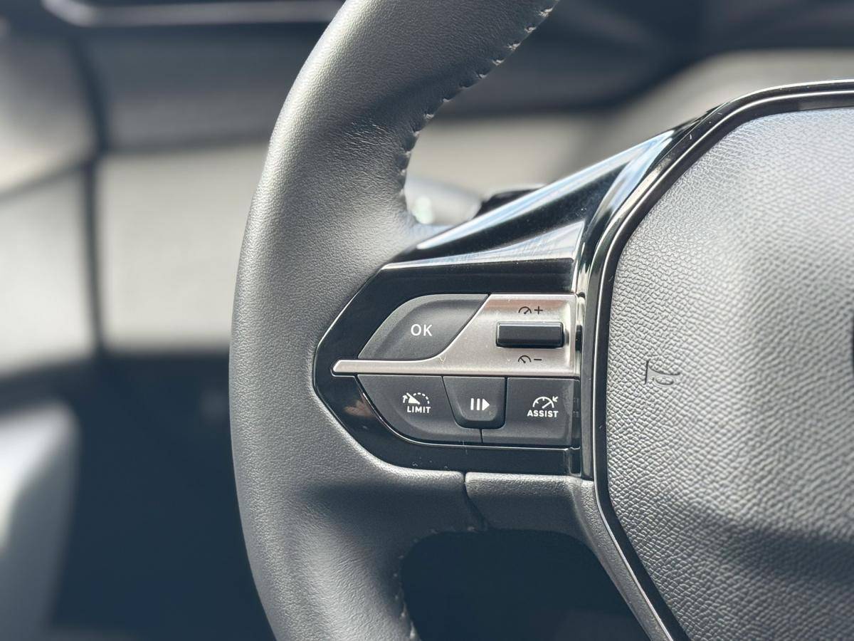 peugeot-308-sw-2024-gasolina-1199cc