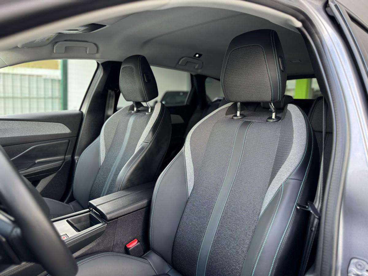 peugeot-308-sw-2024-gasolina-1199cc