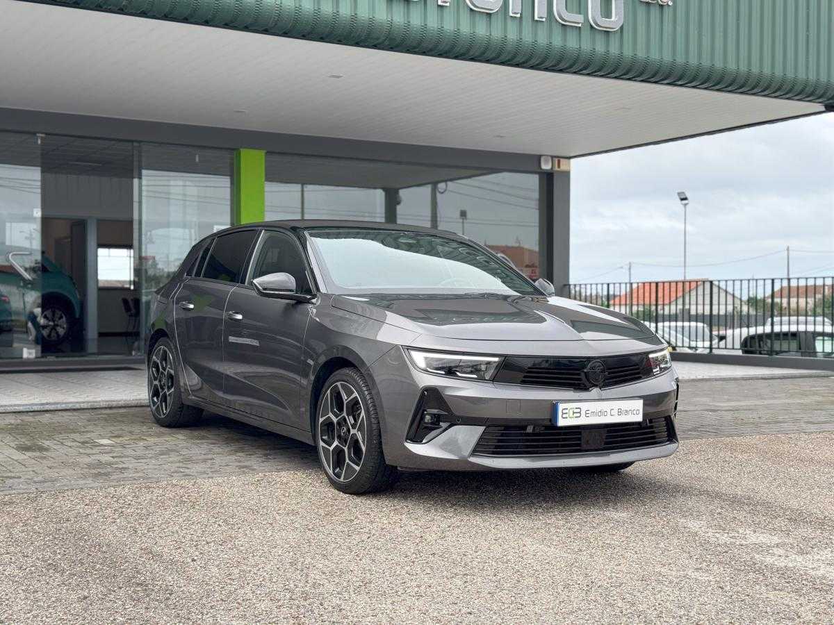 opel-astra-2024-gasolina-1199cc