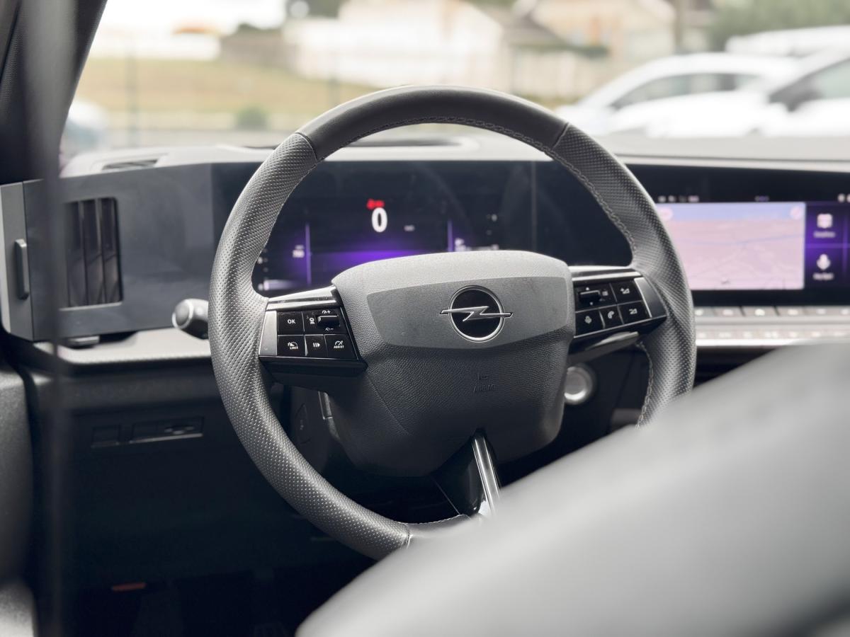 opel-astra-2024-gasolina-1199cc