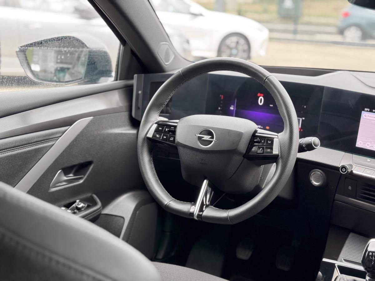 opel-astra-2024-gasolina-1199cc