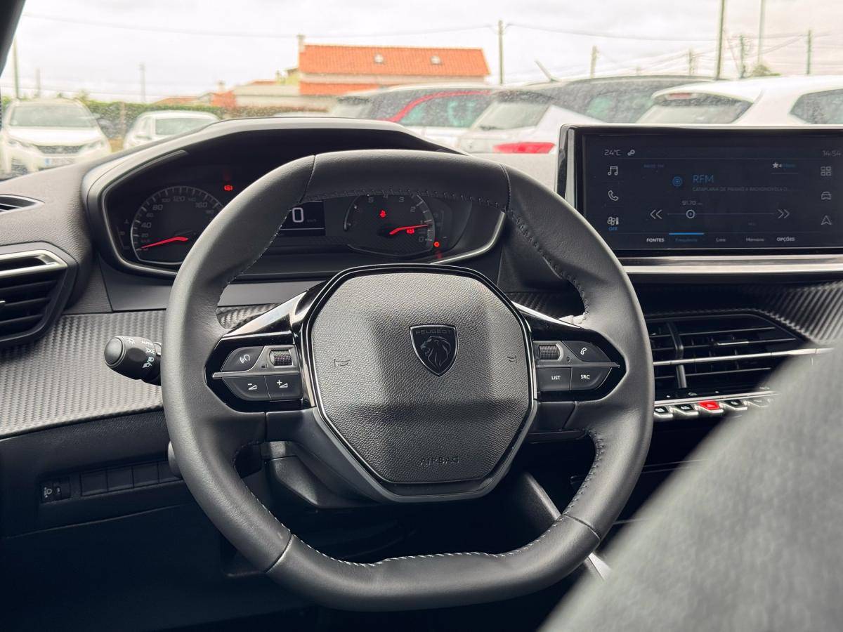 peugeot-2008-2025-gasolina-1199cc