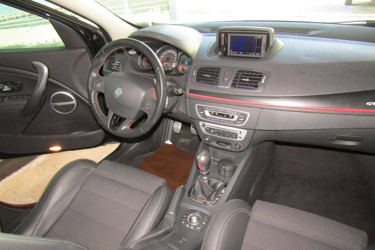 renault-megane-sport-tourer-2016-diesel-1461cc