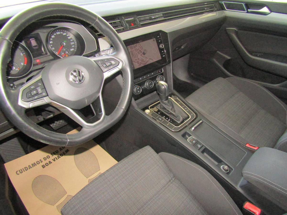 volkswagen-passat-variant-2019-diesel-1968cc