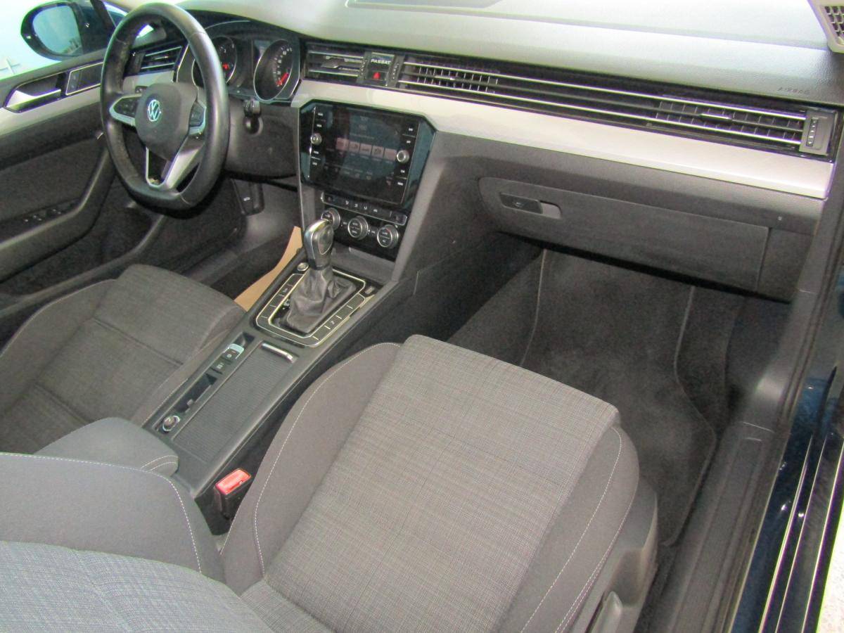 volkswagen-passat-variant-2019-diesel-1968cc