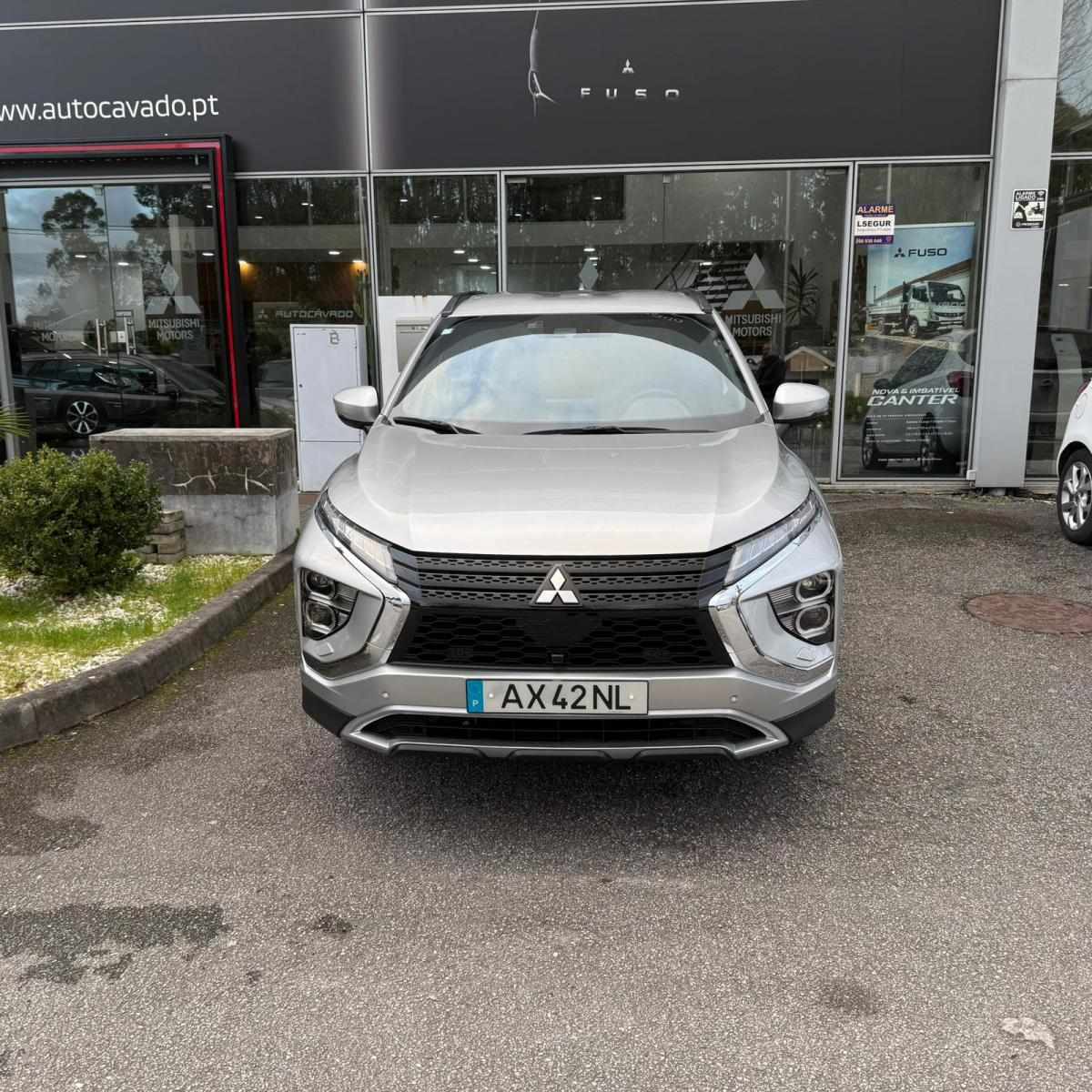 mitsubishi-eclipse-cross-2-4-mivec-s-awc-phev-2023-gasolina-2400cc