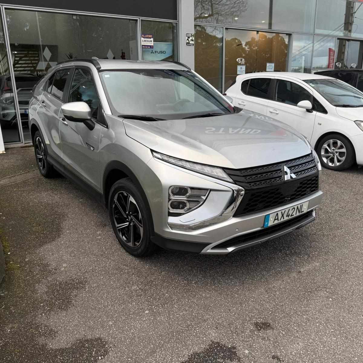 mitsubishi-eclipse-cross-2-4-mivec-s-awc-phev-2023-gasolina-2400cc