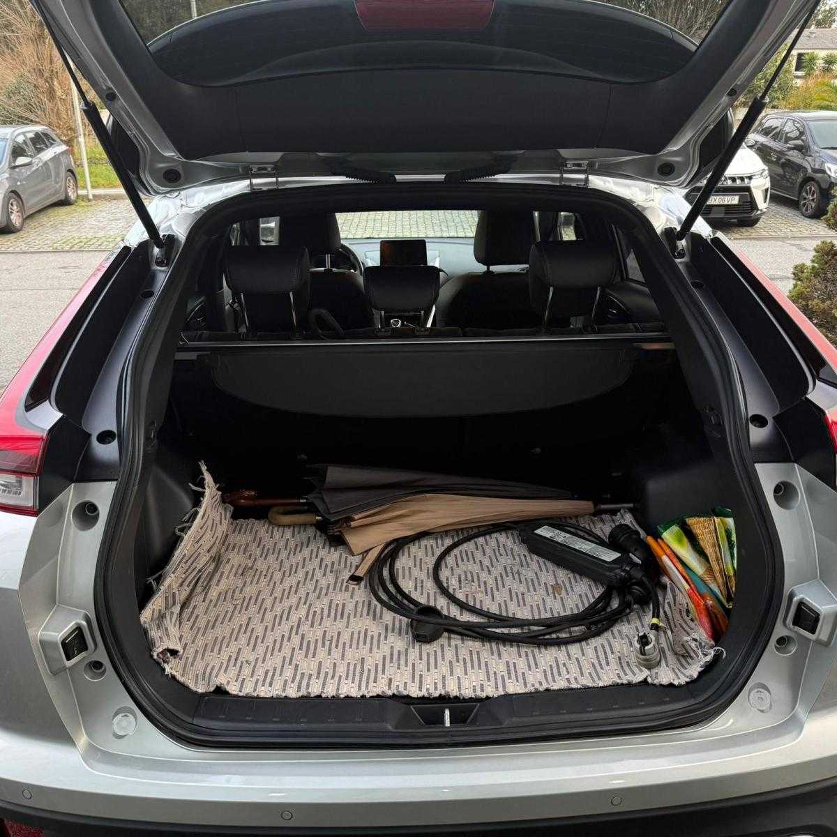 mitsubishi-eclipse-cross-2-4-mivec-s-awc-phev-2023-gasolina-2400cc