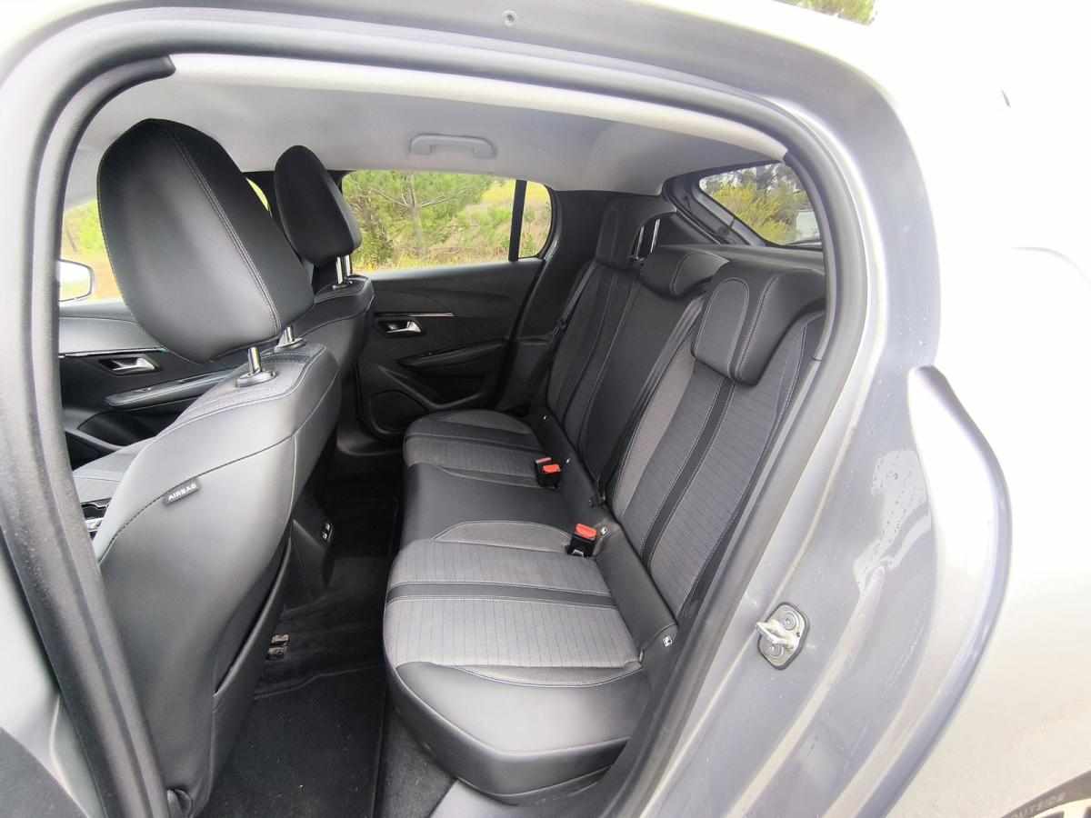 peugeot-208-1-2-puretech-2021-gasolina-1199cc