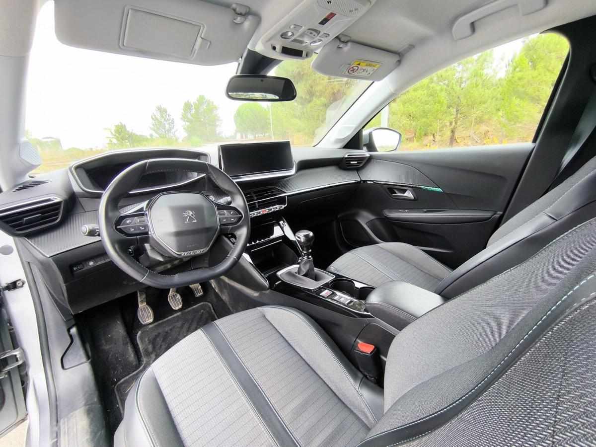 peugeot-208-1-2-puretech-2021-gasolina-1199cc