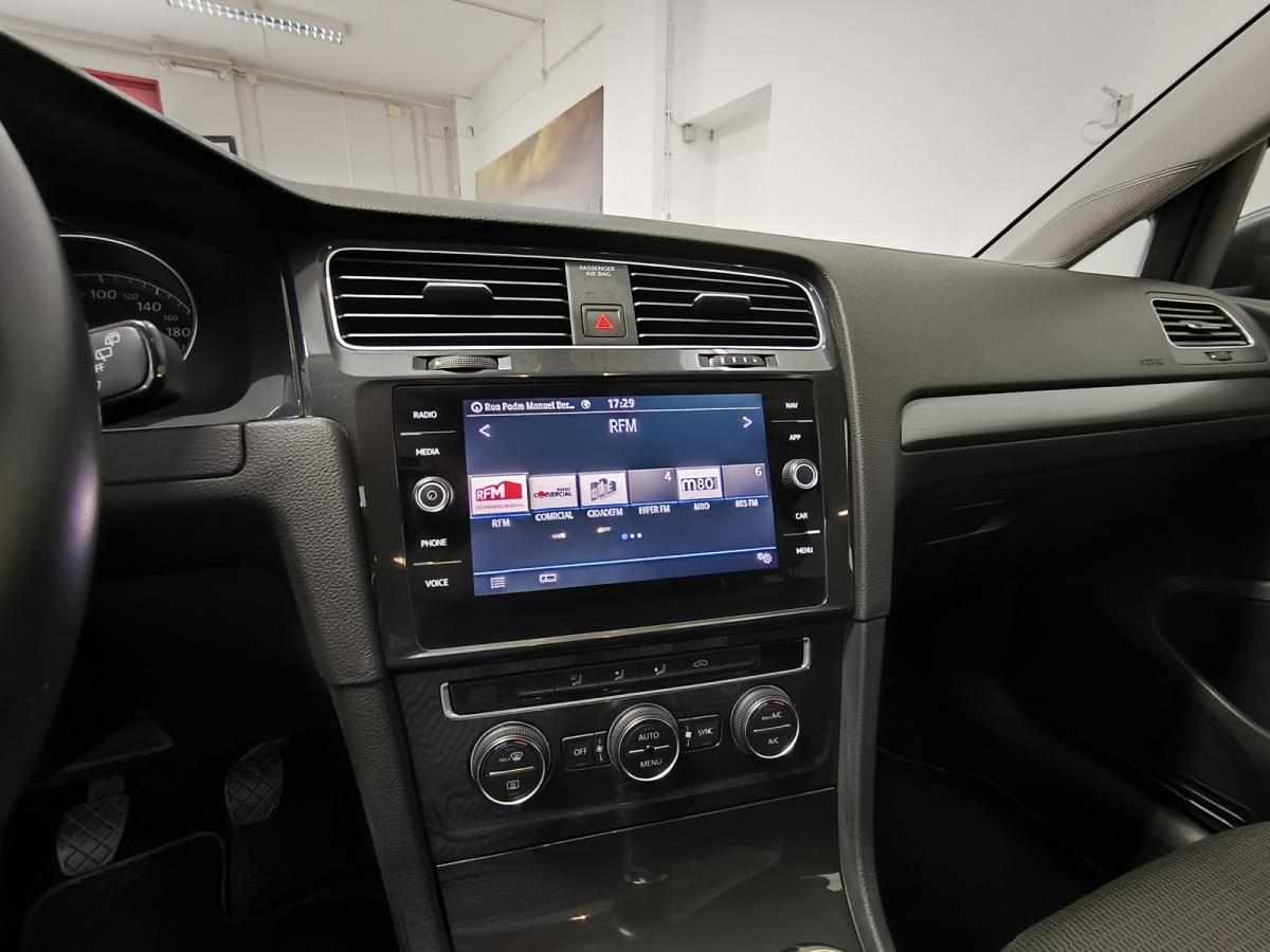 volkswagen-golf-1-6-tdi-bluemotion-2019-diesel-1598cc