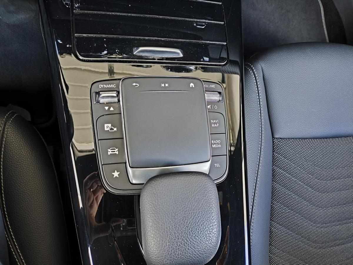 mercedes-benz-classe-a-a-250-e-2022-gasolina-1332cc
