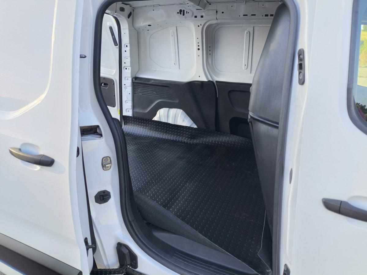 opel-combo-1-5-bluehdi-l2-2022-diesel-1499cc