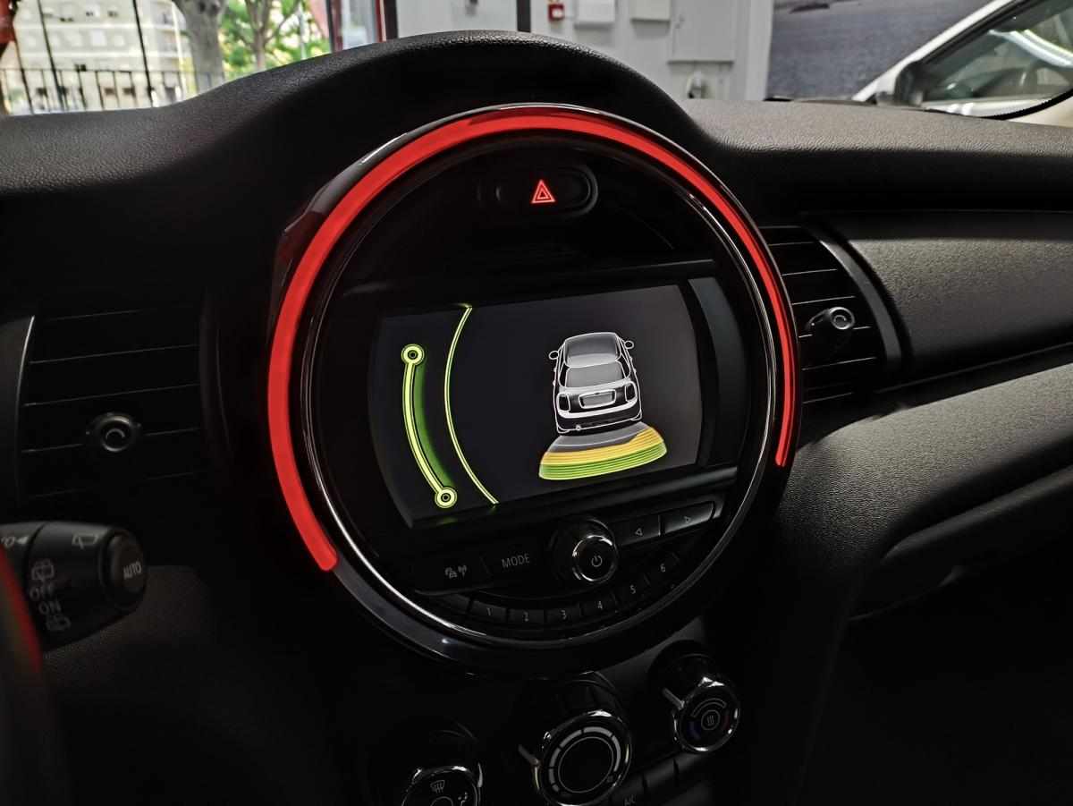 mini-hatch-d-1-5-2017-diesel-1496cc