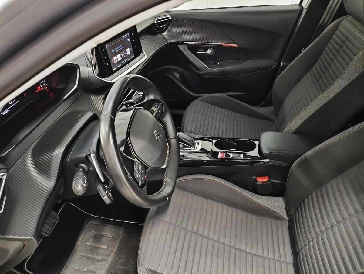 peugeot-2008-1-2-puretech-2022-gasolina-1199cc