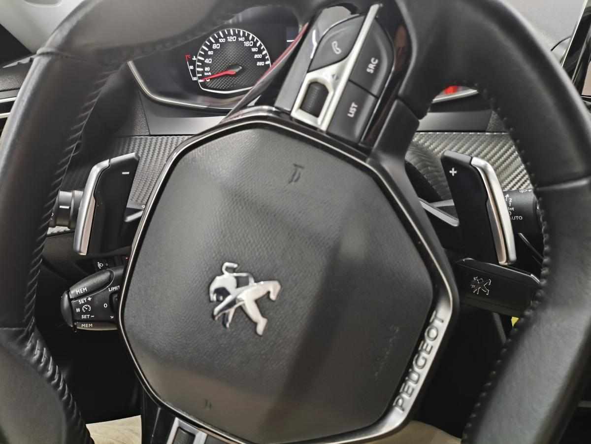 peugeot-2008-1-2-puretech-2022-gasolina-1199cc
