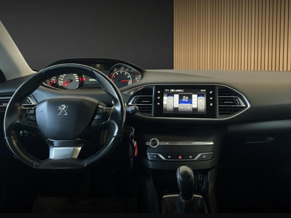 peugeot-308-2016-gasolina-1199cc