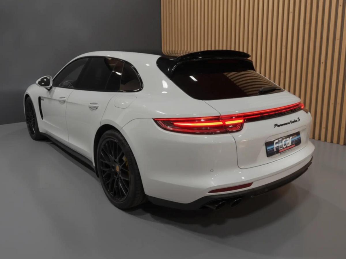 porsche-panamera-sport-turismo-2019-hibrido-a-gasolina-3996cc