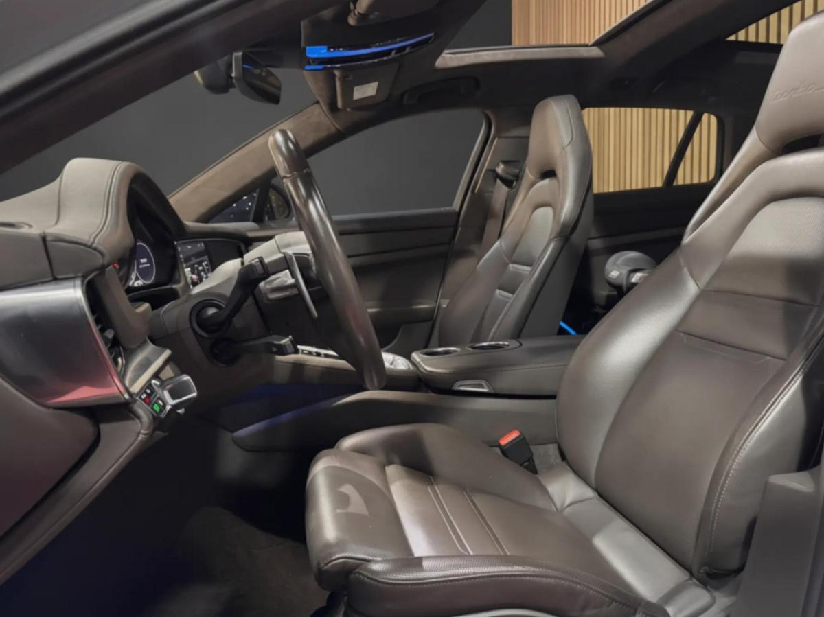porsche-panamera-sport-turismo-2019-hibrido-a-gasolina-3996cc