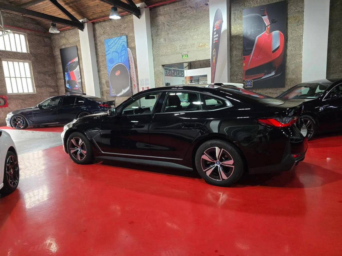 bmw-serie-i-i4-edrive35-2023-eletrico-0cc