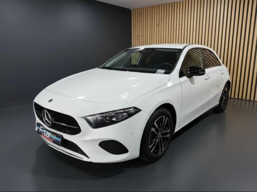 mercedes-benz-classe-a-a-250-e-2024-hibrido-a-gasolina-1332cc