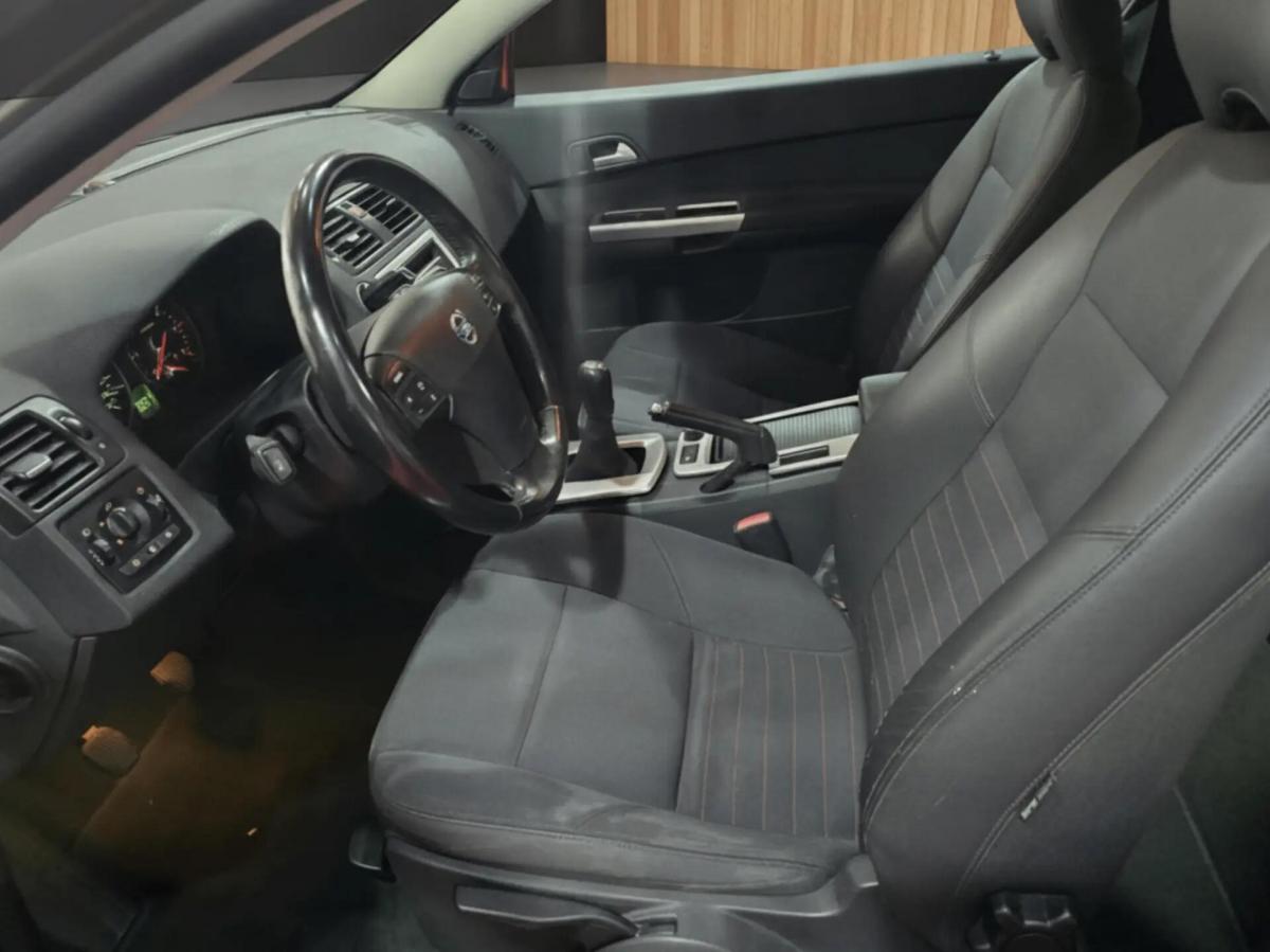 volvo-c30-2012-diesel-1560cc