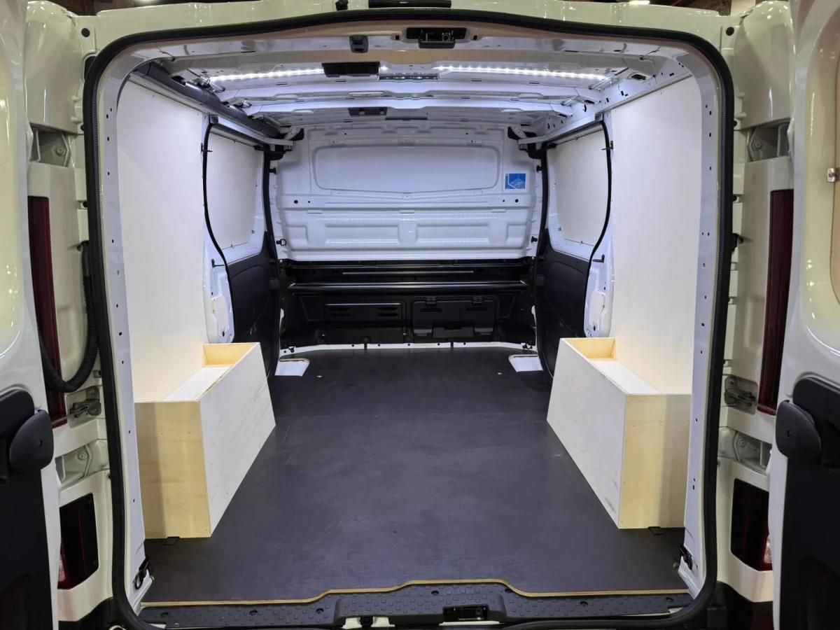 renault-trafic-2026-diesel-1997cc