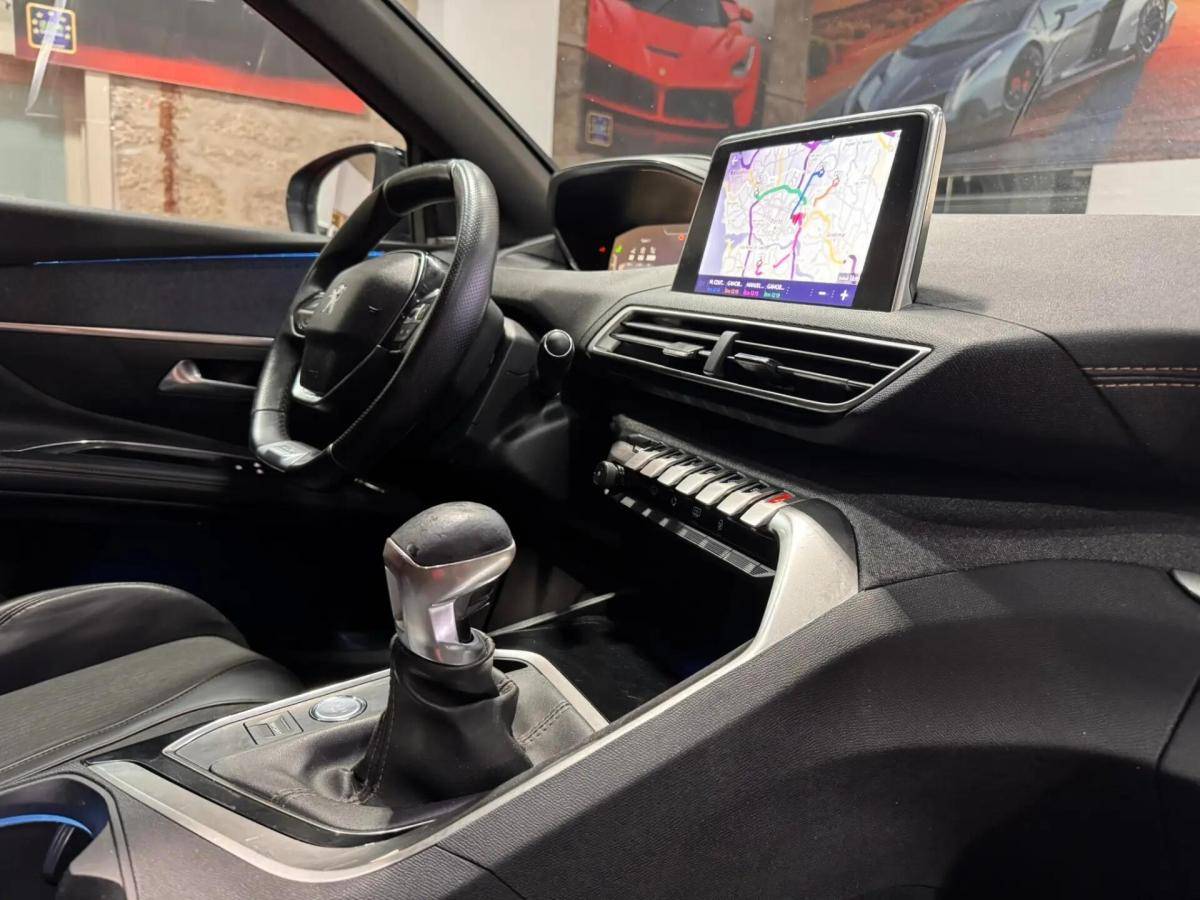 peugeot-5008-2017-diesel-1560cc