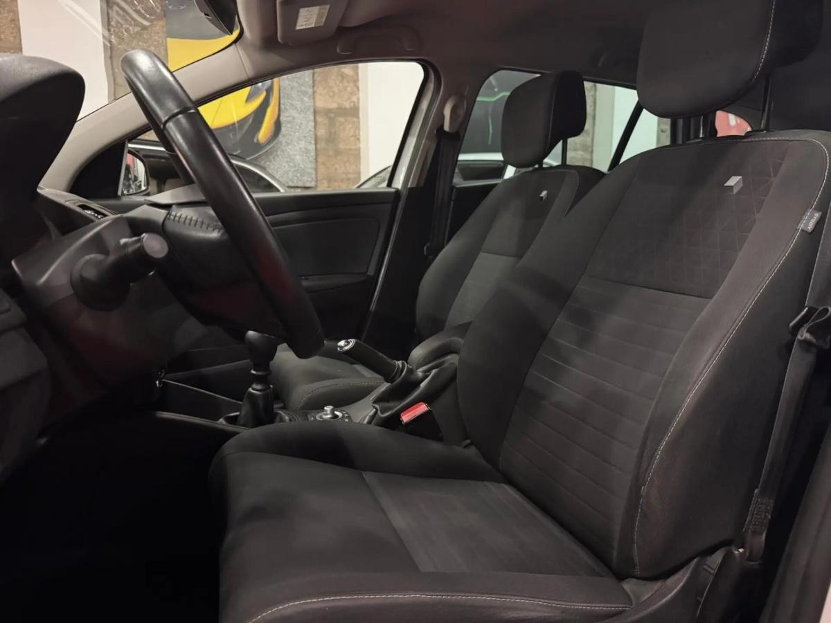 renault-megane-sport-tourer-2016-diesel-1461cc