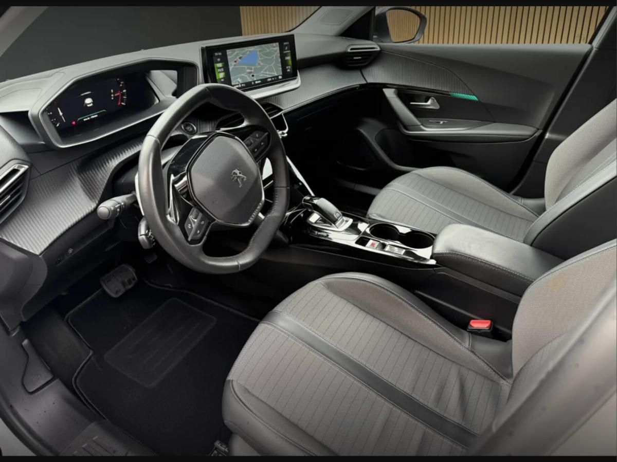 peugeot-2008-2022-gasolina-1199cc