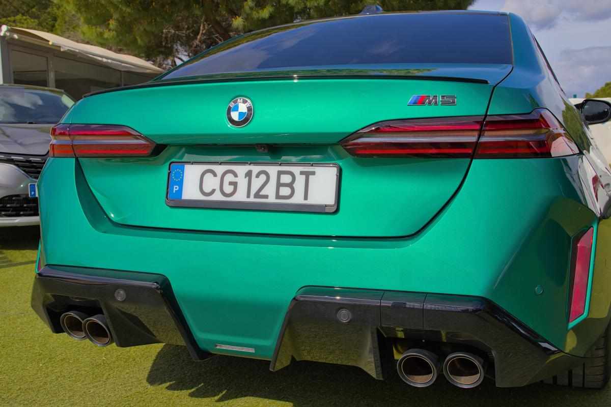bmw-serie-5-4-4-v8-xdrive-m-2025-gasolina-4395cc