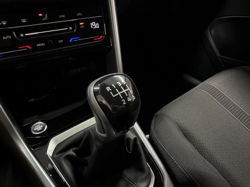 volkswagen-t-roc-2025-gasolina-999cc