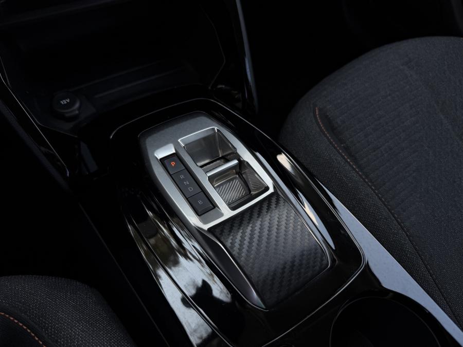 peugeot-e-208-2025-eletrico-0cc