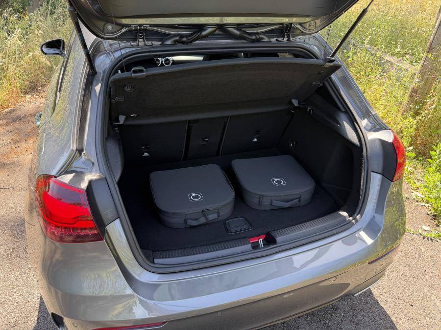mercedes-benz-classe-a-2023-hibrido-a-gasolina-1332cc