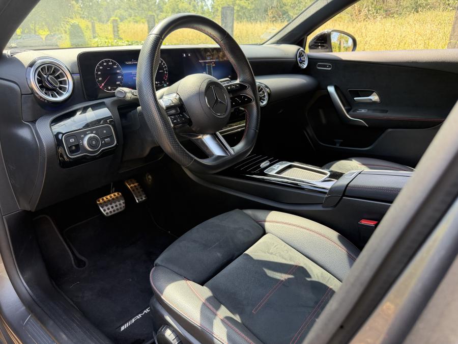 mercedes-benz-classe-a-2023-hibrido-a-gasolina-1332cc