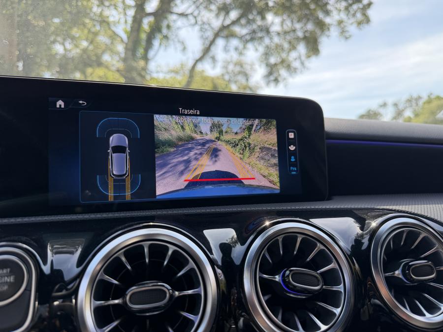 mercedes-benz-classe-a-2023-hibrido-a-gasolina-1332cc