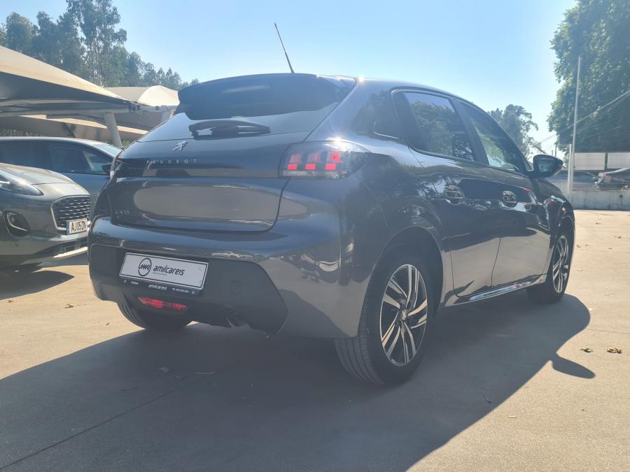 peugeot-208-2023-gasolina-1199cc