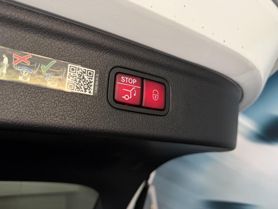 mercedes-benz-eqe-2023-eletrico-573cc