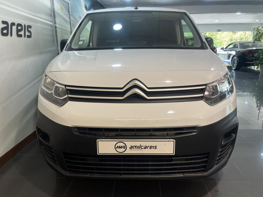 citroen-berlingo-2023-diesel-1499cc