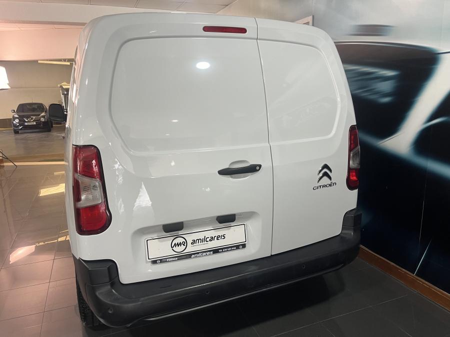 citroen-berlingo-2023-diesel-1499cc