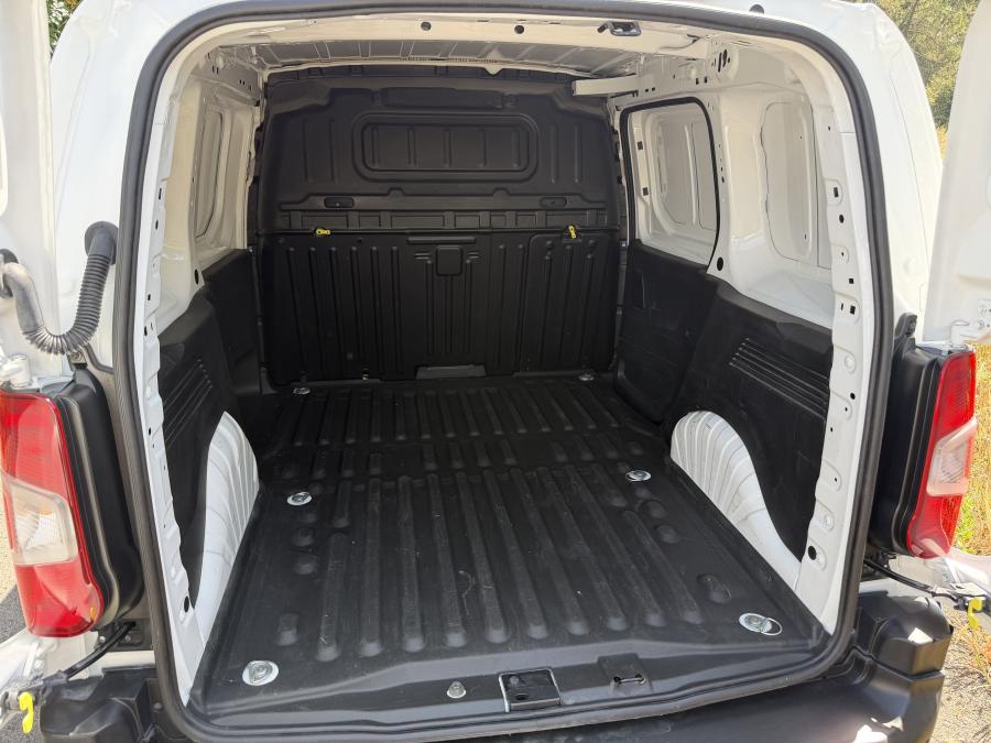 peugeot-partner-2022-diesel-1499cc