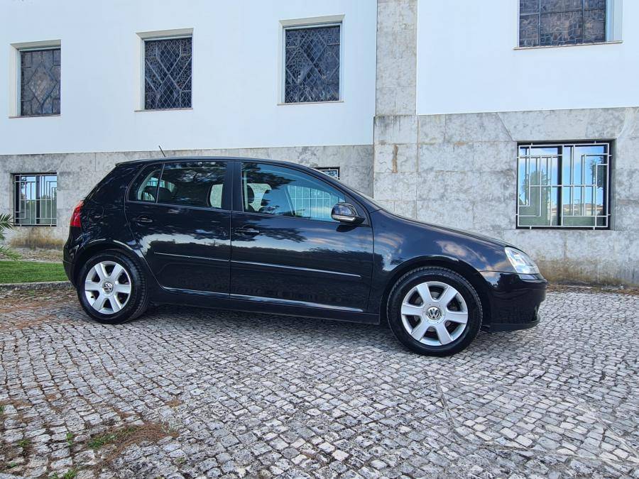 volkswagen-golf-2008-diesel-1896cc