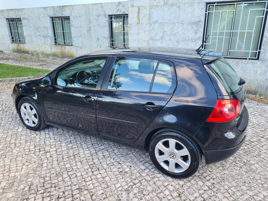 volkswagen-golf-2008-diesel-1896cc