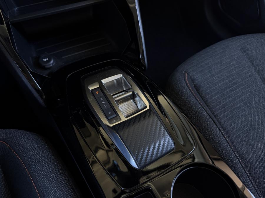 peugeot-e-208-2025-eletrico-0cc