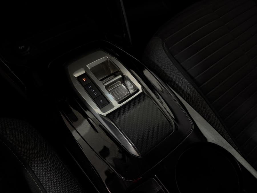 peugeot-e-208-2024-eletrico-0cc