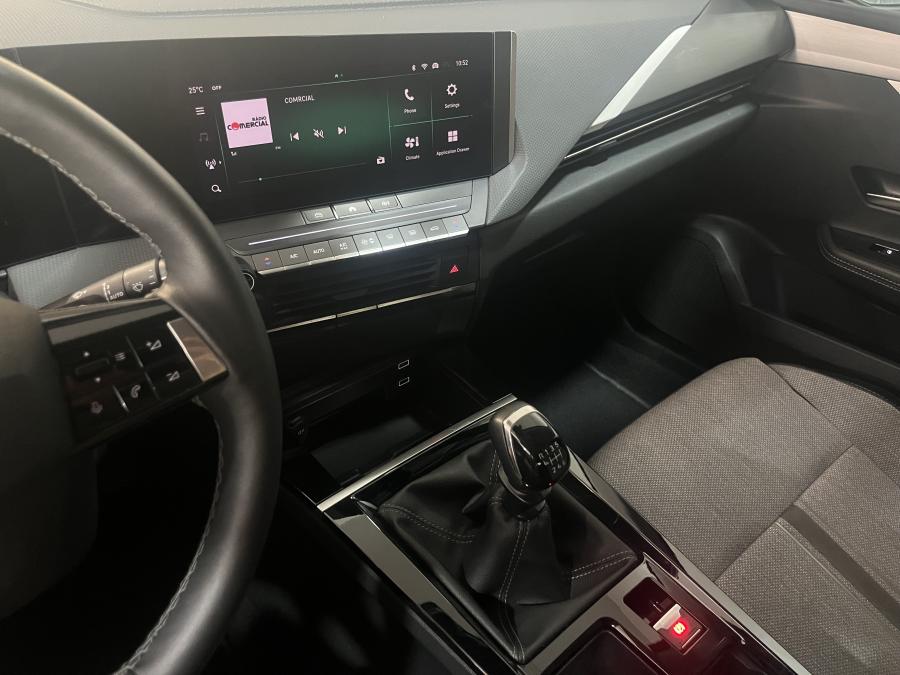 opel-astra-2023-gasolina-1199cc