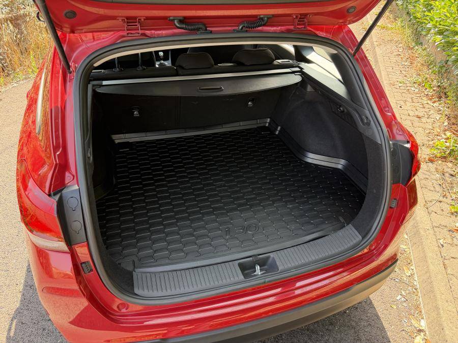 hyundai-i30-sw-2018-diesel-1582cc