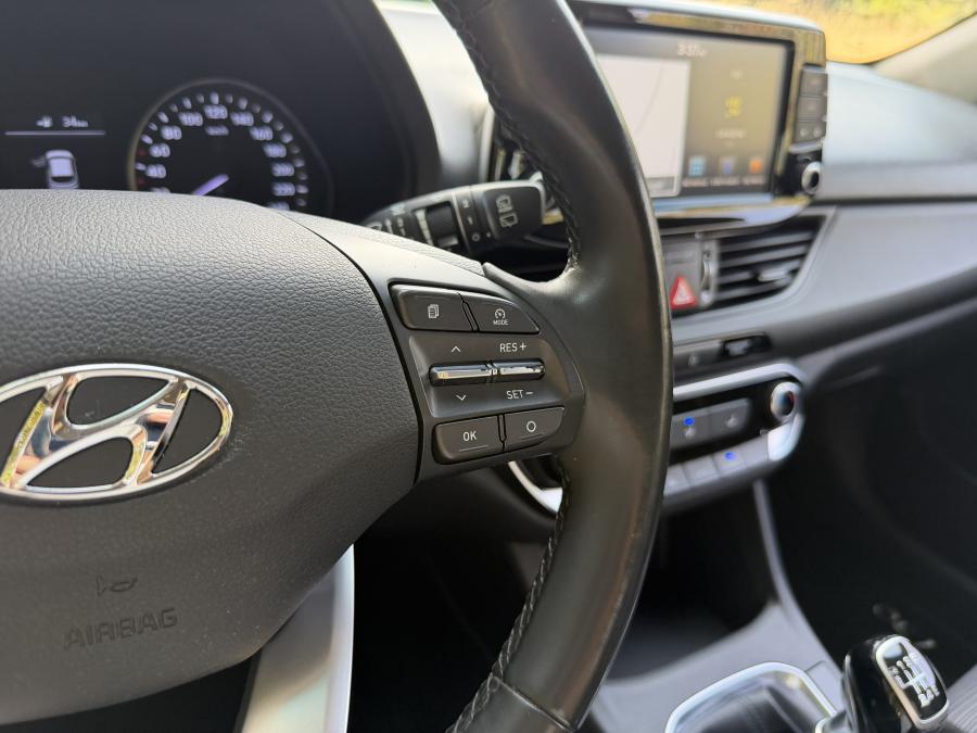 hyundai-i30-sw-2018-diesel-1582cc